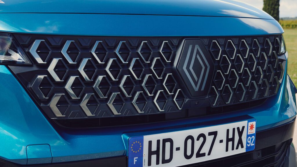 Test Renault Austral facelift E-Tech Full Hybrid SUV (2025)