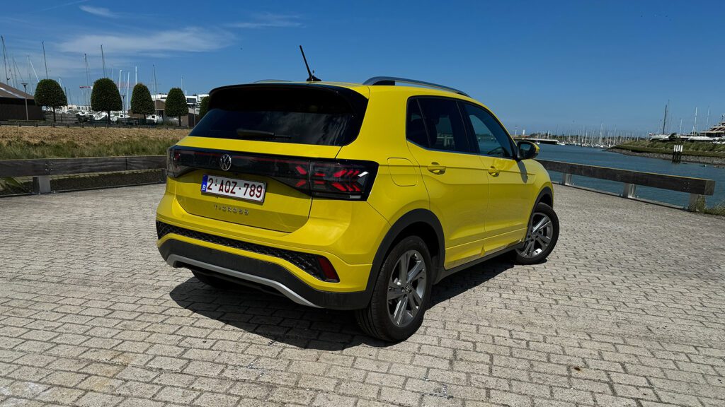 Test VW Volkswagen T-Cross 1.0 TSI 116 pk DSG R-Line facelift update MY24 (2025)