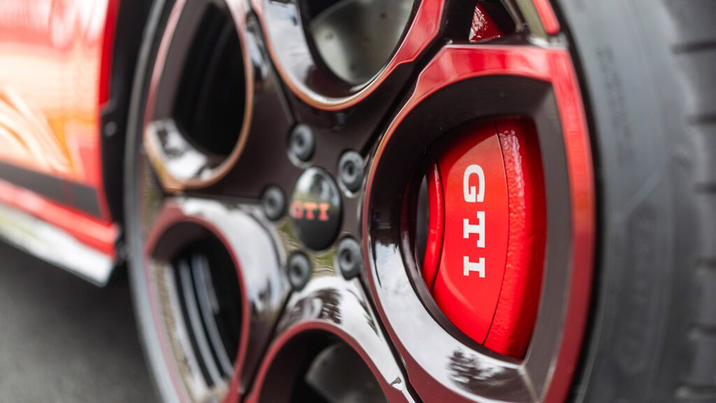 VW Volkswagen Golf GTI Edition 50 325 pk hot hatch Nürburgring (2025)