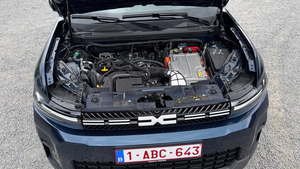 Test Dacia Bigster Hybrid 155 pk Journey SUV (2025)