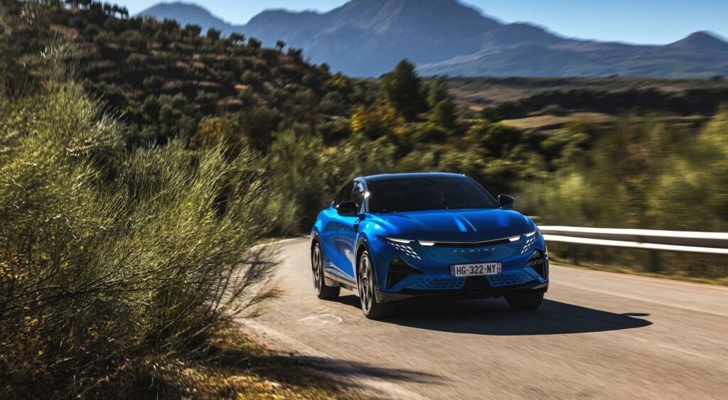 Test Alpine A390 GT: Franse rebel wil premium alternatief zijn, maar lukt dat ook?