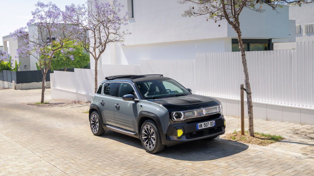 Test Renault 4 Plein Sud E-Tech Electric EV R4 cabrio 52 kWh 150 pk (2026)
