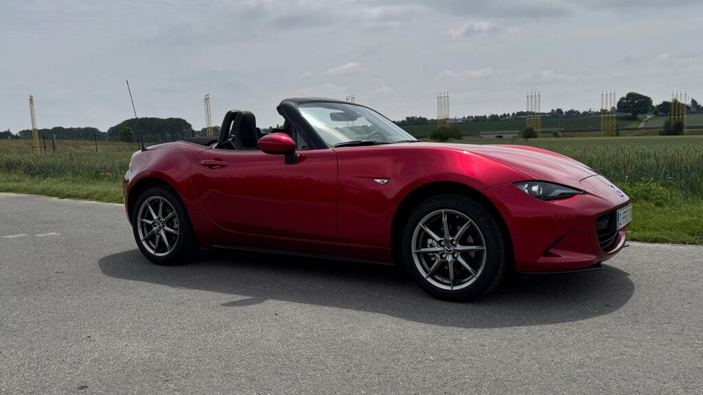 Test Mazda MX-5 Miata ND 1.5i SKYACTIV G 132 pk MY26 Roadster (2026)